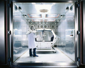 汽車綜合環(huán)境試驗(yàn)倉(cāng)